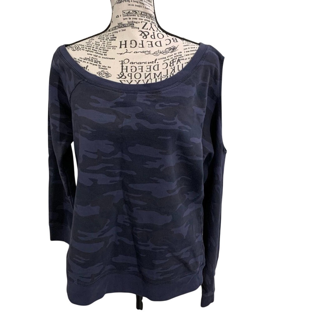 Sanctuary cold shoulder camp long sleeve sz small